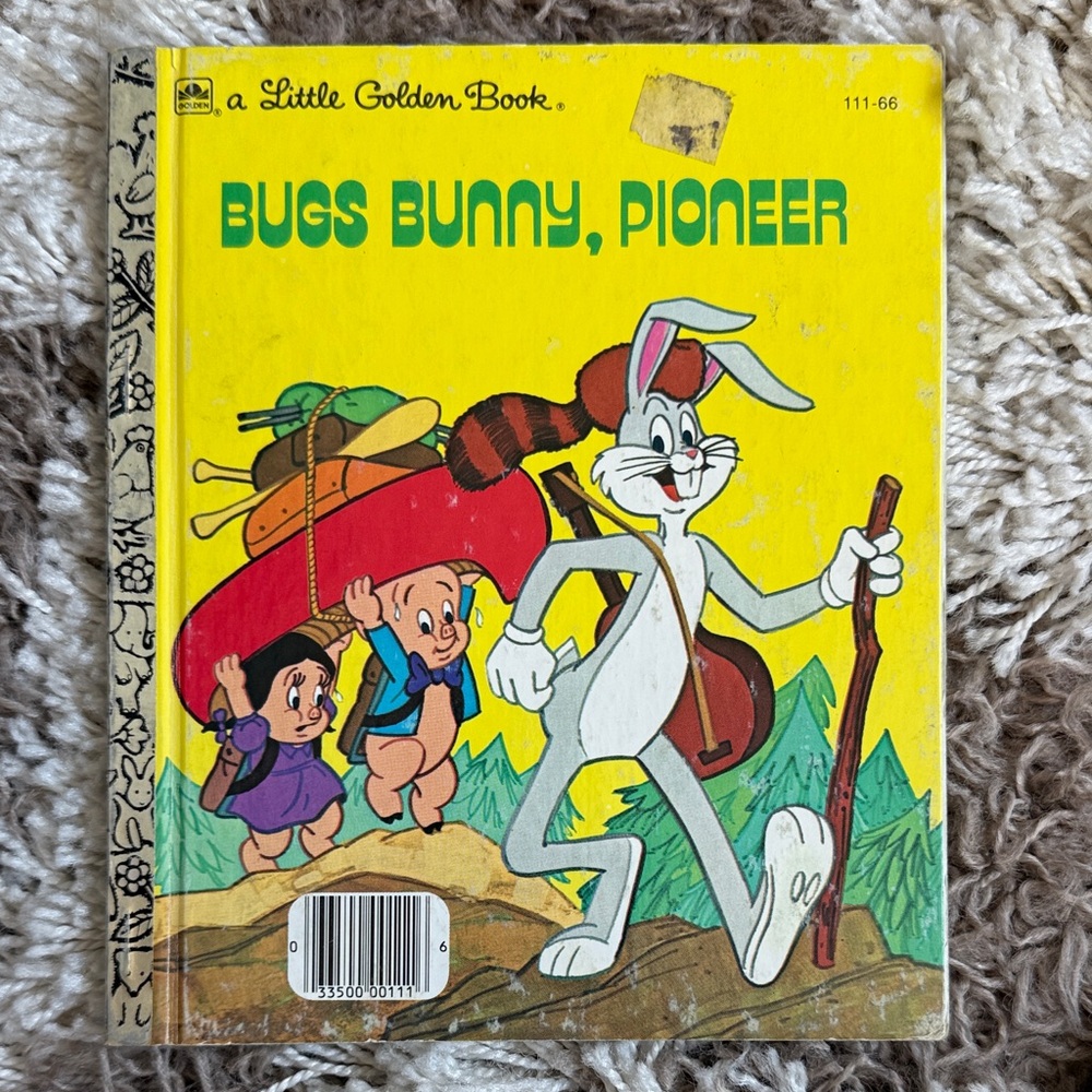 Vintage Bugs Bunny Golden Books - Set of 3 - Picture 3 of 10